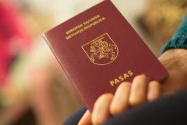 2020 05 04 Литовский паспорт в тот же день